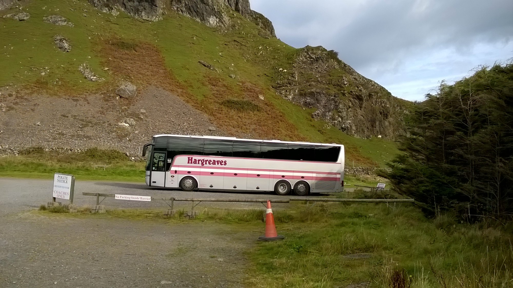 ullapool buses